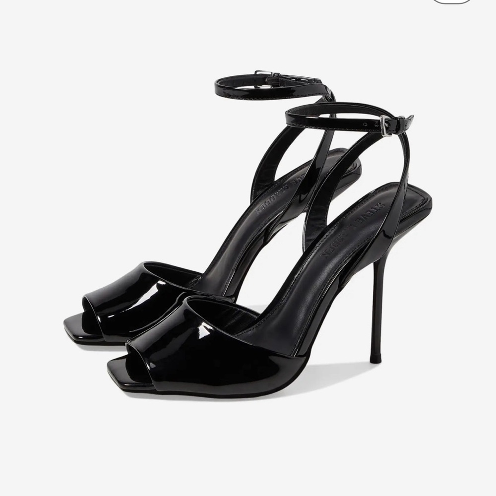 Steve Maden Lilac Black Patent Stiletto heel size 9.5